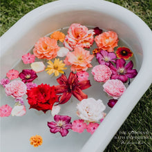 Load image into Gallery viewer, THE GODDESS LUXURY BATH FOR WOMEN AND MEN
