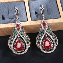Load image into Gallery viewer, Retro Wild Temperament Banquet Earrings Earrings
