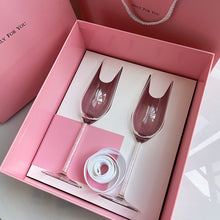 Load image into Gallery viewer, Ins Red Wine Glass Gift Box High-value Suit Romantic Personality Couple Wedding Gift Champagne Glass Crystal Goblet
