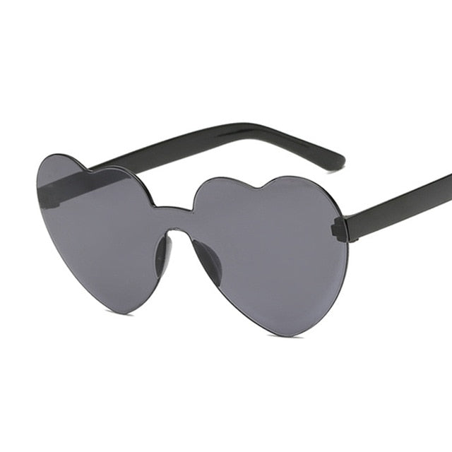 Love Heart Sunglasses Women Brand Designer New Fashion Cute Sexy Retro Cat Eye Vintage Cheap Sun Glasses Red Female