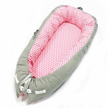 Load image into Gallery viewer, 80*50cm Baby Nest Bed Portable Crib Travel Bed Infant Toddler Cotton Cradle for Newborn Baby Bassinet Bed
