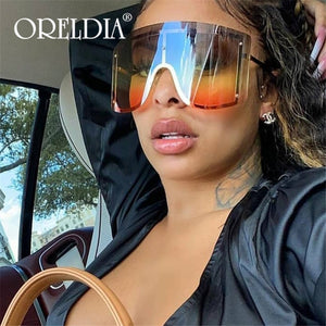 Oversized Women Blue Yellow Gradient Sunglasses Fashion Rimless Metal Female Shades Luxury Brand Designer Personality Eyewear