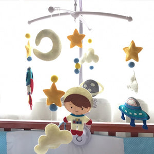Baby Mobile Crib Holder Rattles Bracket Clockwork Music Box DIY Bed Bell Material Package Toy Pregnant Mom Handmade Toys Baby