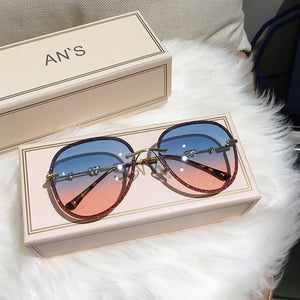 MS 2019 New Diamond Sunglasses Female Imitation Rhinestones Gradient Color UV400 Women Sunglasses