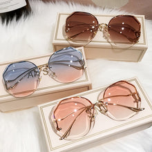 Load image into Gallery viewer, MS 2020 New Women Sunglasses Rimless UV400 Brand Designer High Quality Gradient Sun Glasses Female oculos With Box
