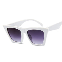 Load image into Gallery viewer, Female Vintage Sunglasses Women Fashion Cat Eye Luxury Sun Glasses Classic Shopping Lady Black Oculos De Sol UV400
