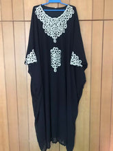 Load image into Gallery viewer, New style African women&#39;s Dashiki Fashion Chiffon material With inner super loose long dress one size bust 220cm length 150cm

