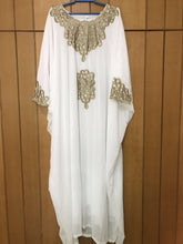Load image into Gallery viewer, New style African women&#39;s Dashiki Fashion Chiffon material With inner super loose long dress one size bust 220cm length 150cm
