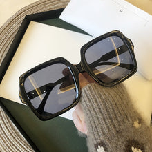 Load image into Gallery viewer, High Quality Brand Design Women Sunglasses Luxury Glasses Lady Square Sunglass Woman 2021 Gradient Pink Blue Lens Men Eyeglasses
