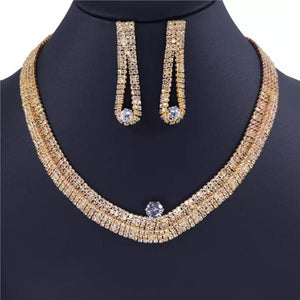 Women's Exquisite Jewelry Se. Jewelry Zircon Rhinestone Stud Earrings and Necklace Gift